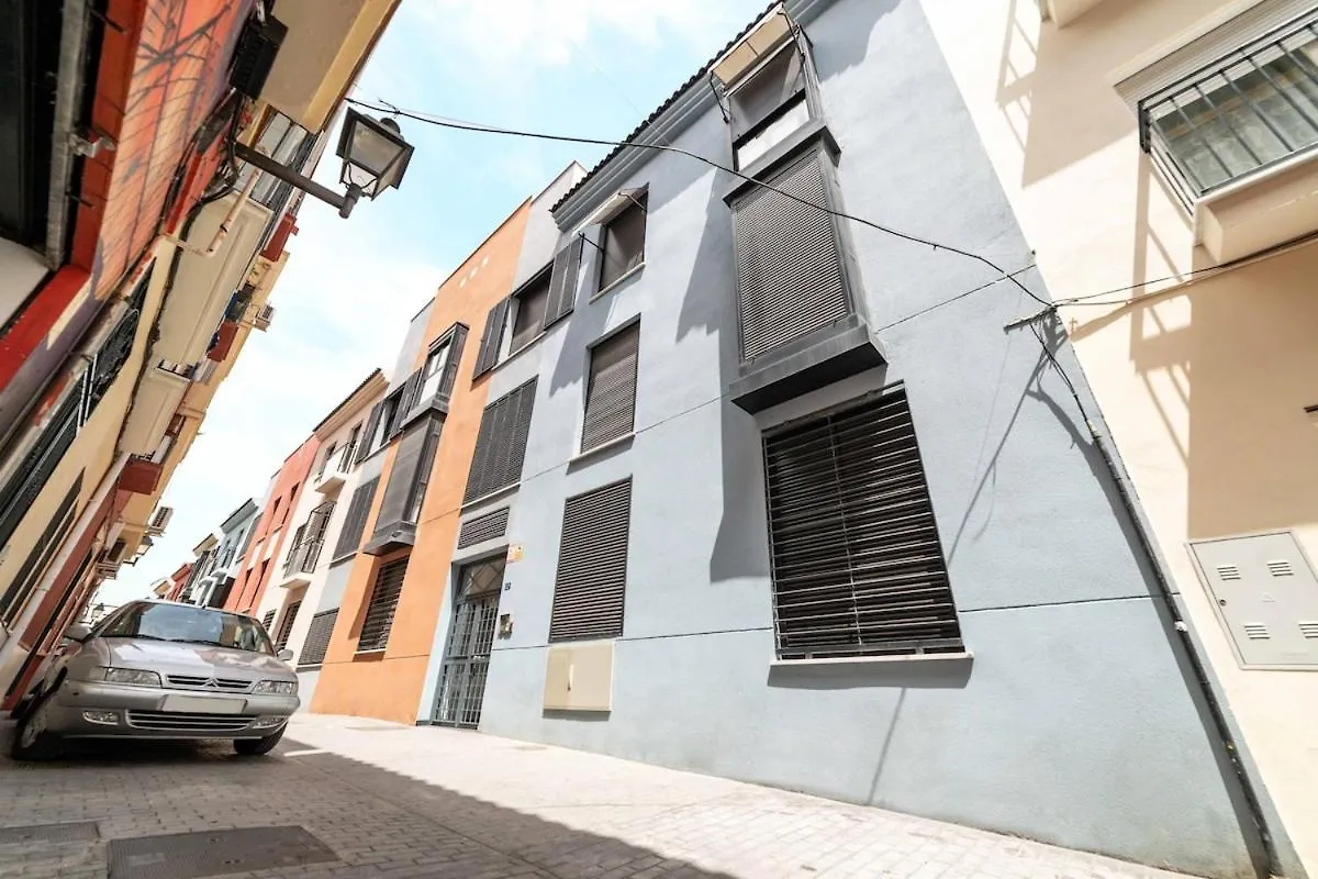 Apartamento -Malagasunapts- Huge & Central * Pool* Freepark*