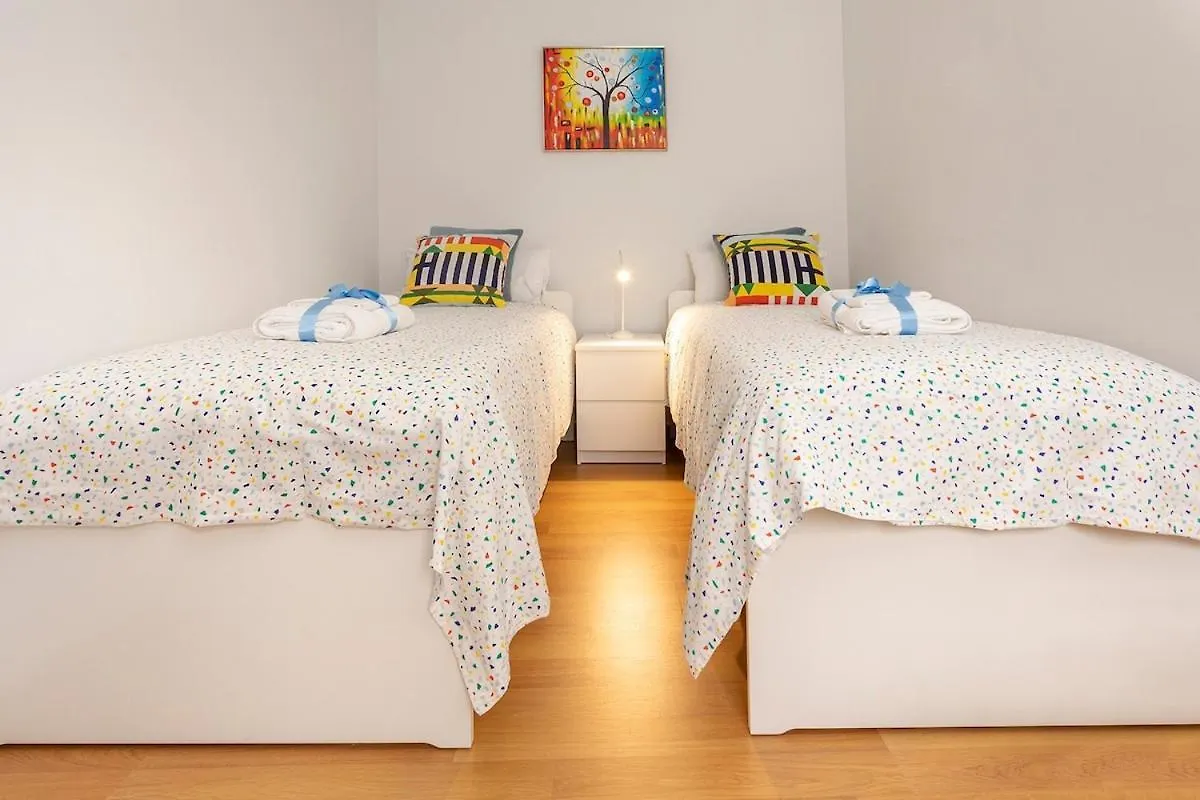 Apartment -Malagasunapts- Huge & Central * Pool* Freepark* Spain